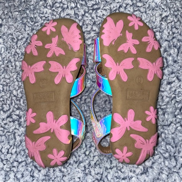 GIRLS SIZE 9 IRIDESCENT SANDALS - Picture 6 of 7